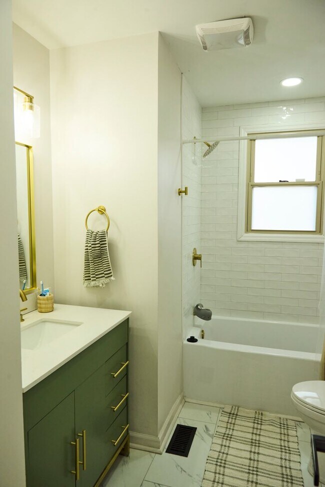 Building Photo - Welcome home to space, comfort, and thoughtful updates in this beautifully maintained 5-bedroom, ...