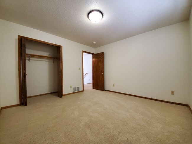 Building Photo - Candle Park West Townhomes - 1721