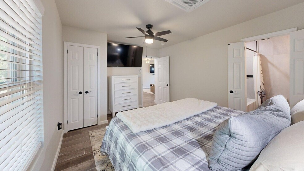 Building Photo - 202 Bucknell Ct