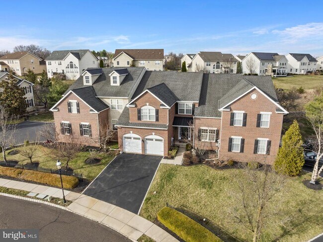 Building Photo - 2143 Eastport Way