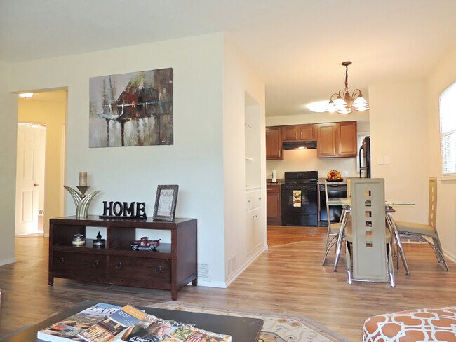 Building Photo - 27080 Zeman Ave