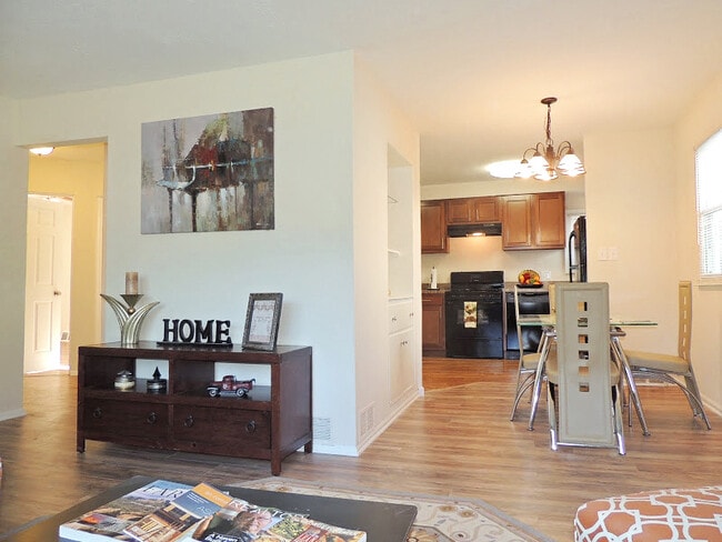 Building Photo - Recently & Completely Renovated 4 Bed - 2 Bath Cape Cod for Rent!