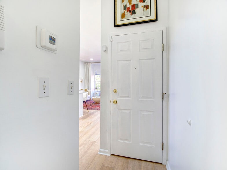 Entrance Door - 72 James St