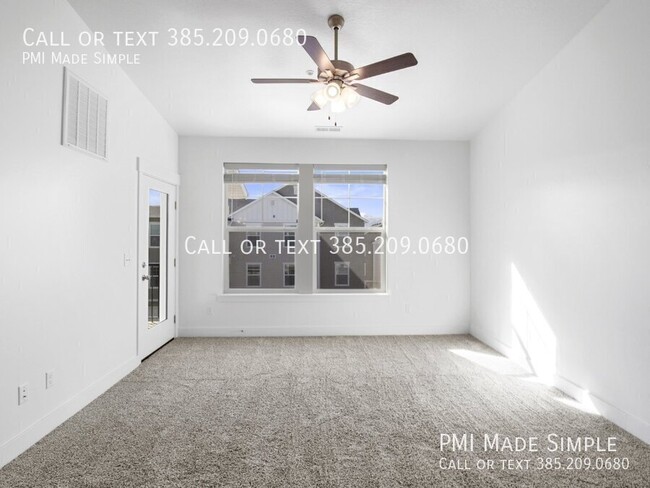 Building Photo - Pet Friendly 3-Bed Condo w/ 1-Car Garage i...