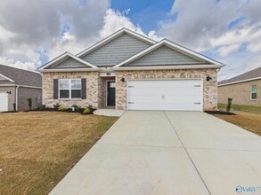 Building Photo - 112 Betty Williams Dr