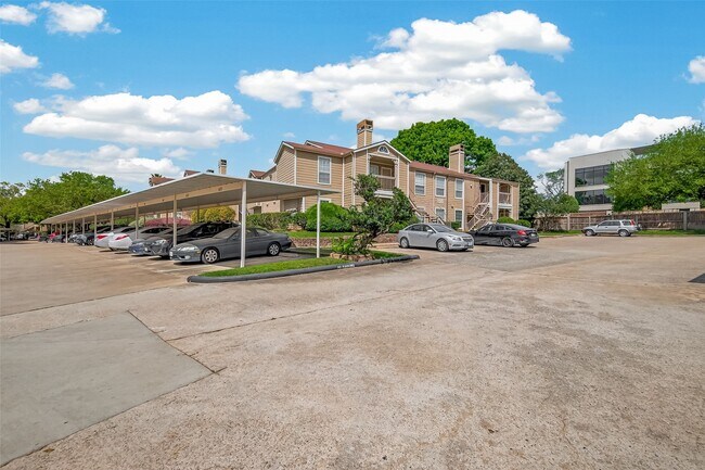 Building Photo - 1860 White Oak Dr
