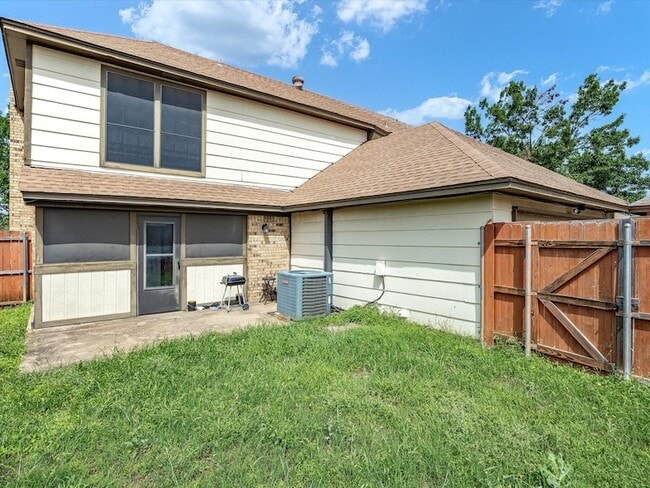 Building Photo - 7419 Lemonwood Ln