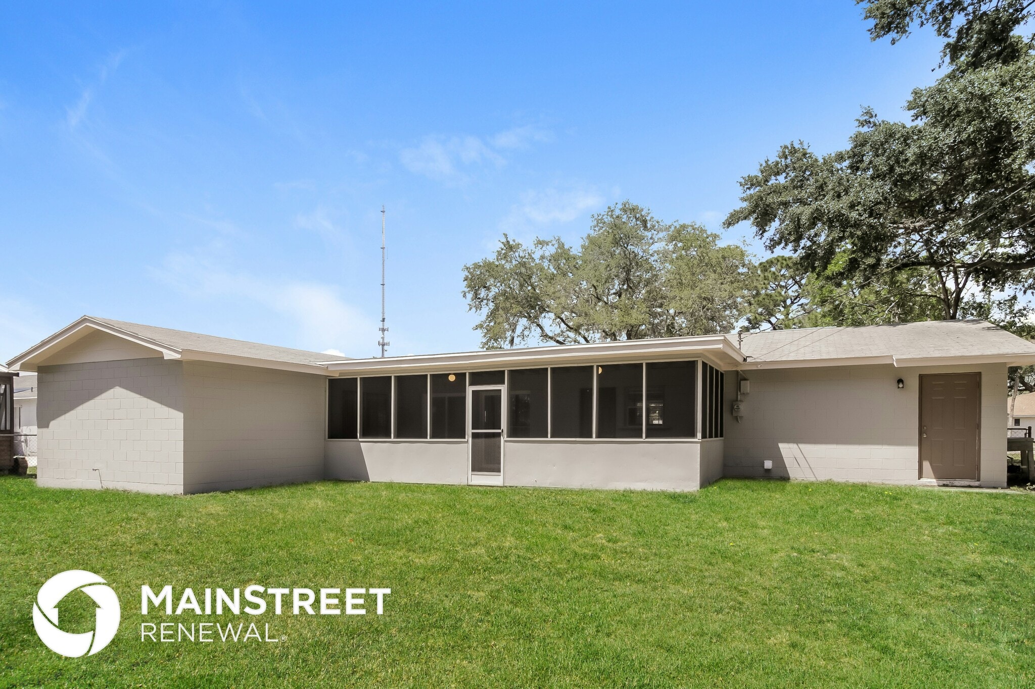 Building Photo - 1035 Country Club Blvd