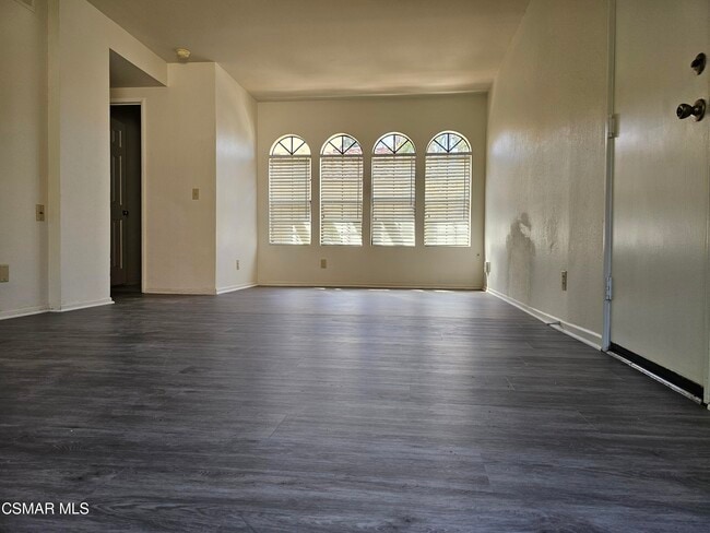 Building Photo - 2752 Annandale Ln
