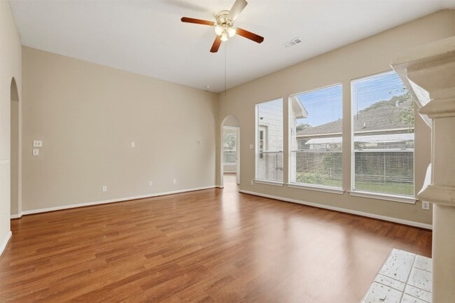 Building Photo - 7910 Masonwood Ln