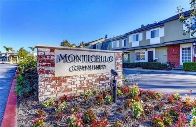 Building Photo - Morristown Ln