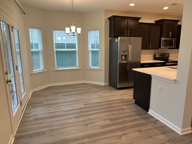 Building Photo - 5029 Castleoak Dr