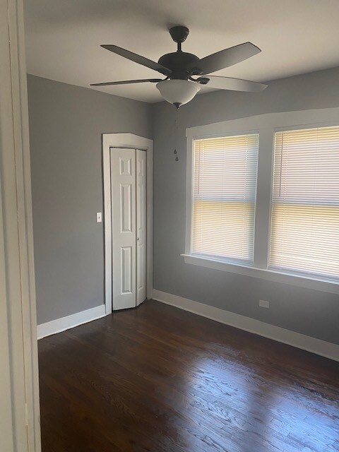 Building Photo - 7940 S Kingston Ave