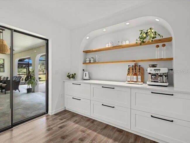 Building Photo - 15650 Prairie Creek Blvd