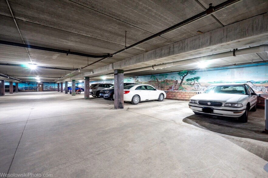 Garage - 3305 Sunset Ave