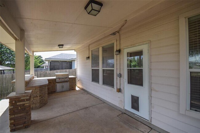 Building Photo - 2730 Granite Creek Dr