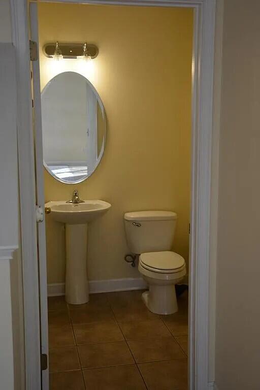 Building Photo - 823 Sugar Plum Ln