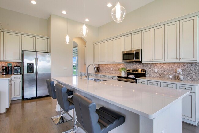 Building Photo - 17001 SW Sapri Way