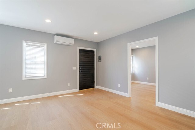 Building Photo - 1051 Western Ave