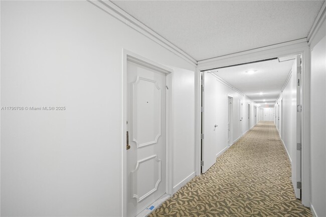 Building Photo - 2150 Sans Souci Blvd