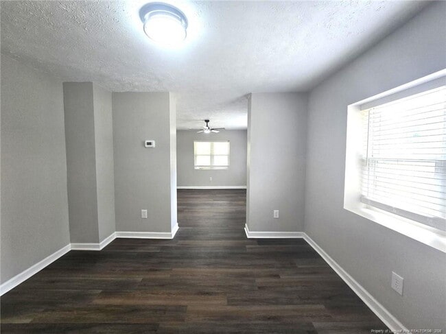 Building Photo - 874 W Orange St