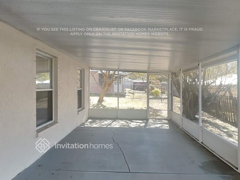 Building Photo - 5110 Volusia Ave