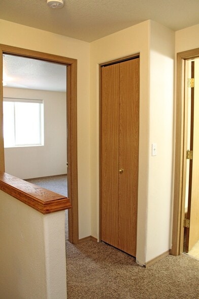 Building Photo - 3548 SE 119th Ave