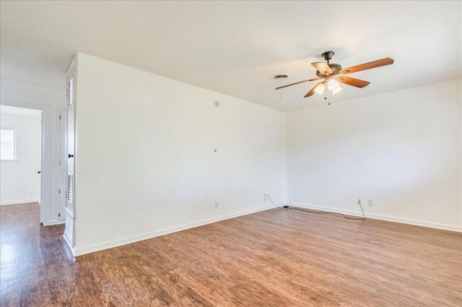 Building Photo - 1417 Braes Ridge Dr