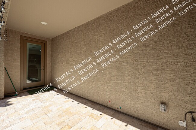 Building Photo - 743 N Abalone Ct.