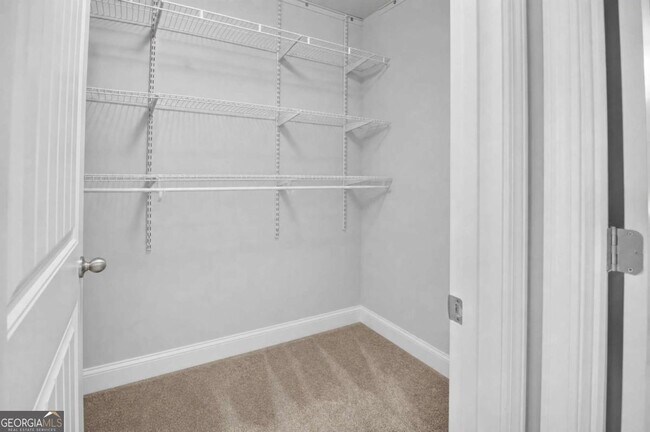 Building Photo - 205 Orchard Trail
