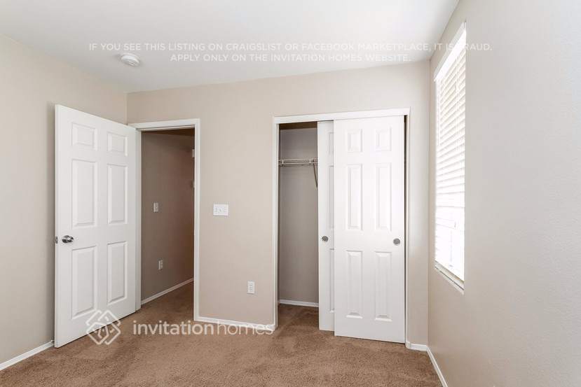 Building Photo - 6554 E Coronado Canyon Ave