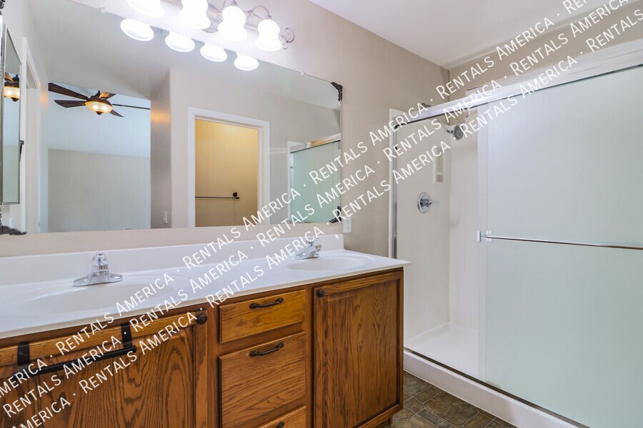 Building Photo - 21171 E Aspen Valley Dr