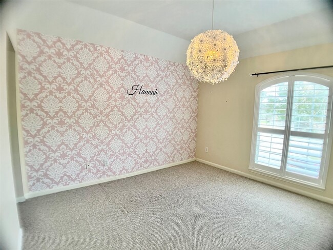Building Photo - 8431 Big Bend Dr