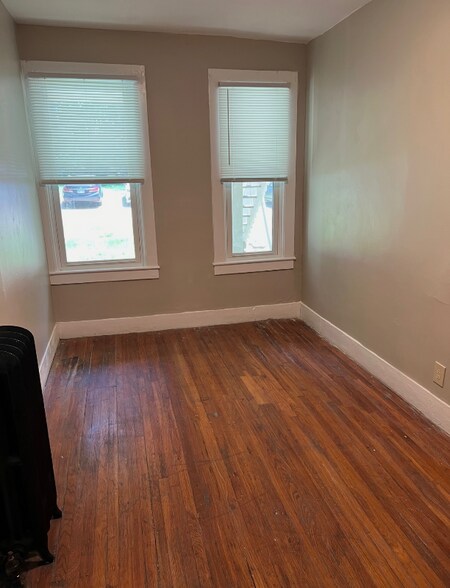 Building Photo - 28 Highland Terrace