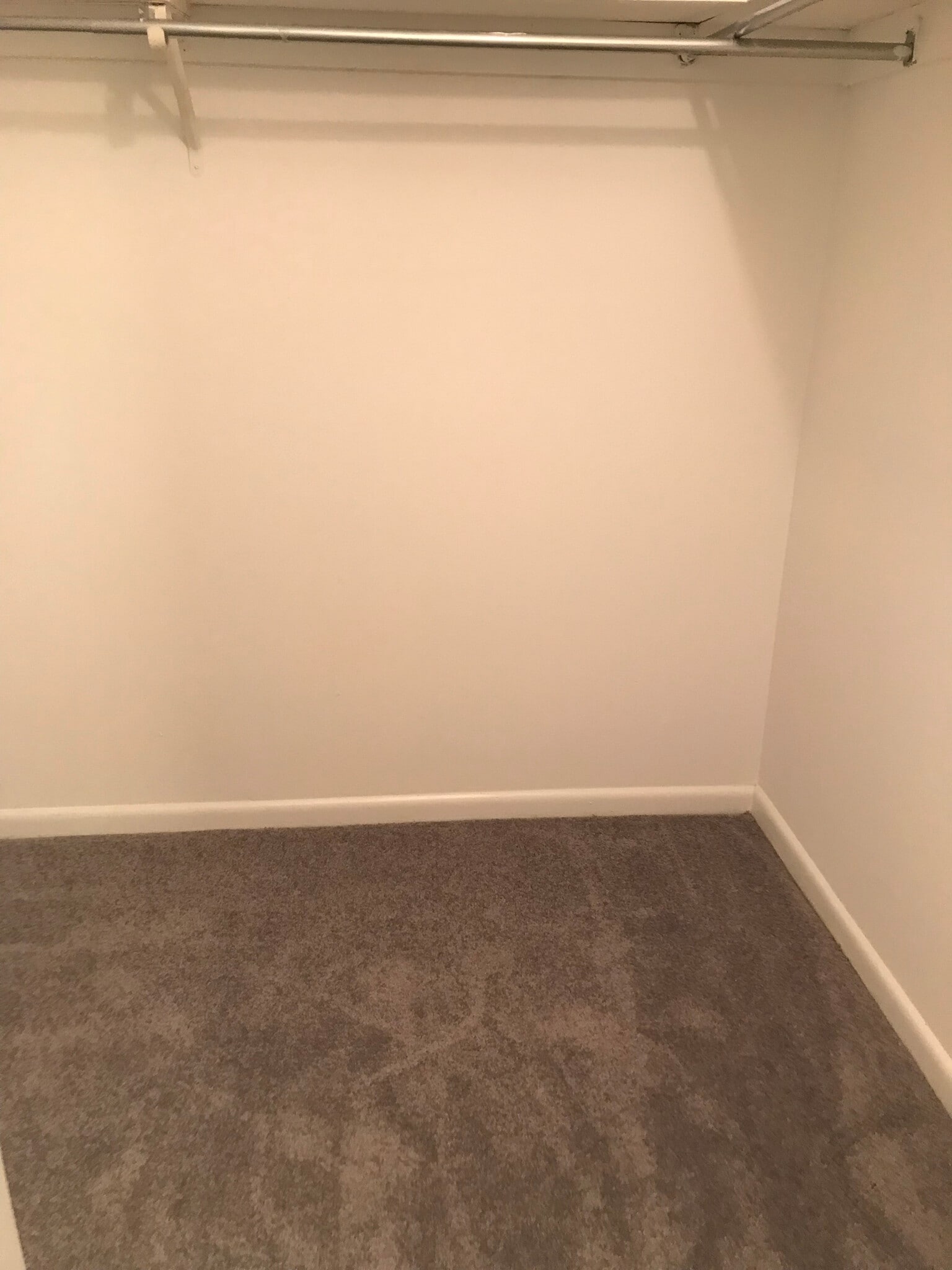 Walk-in closet in master bedroom - 125 Leedom Way