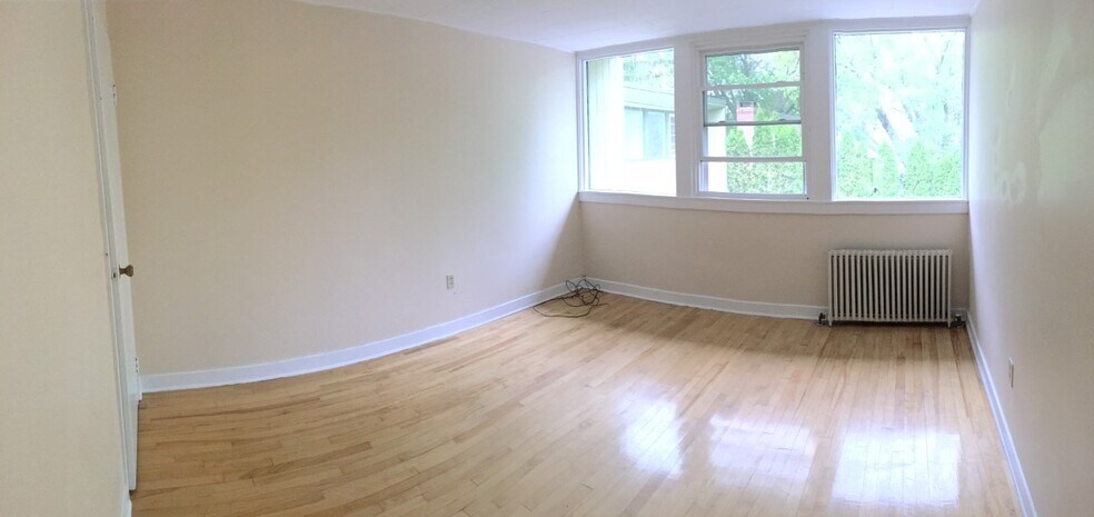 Building Photo - 172 Cliff St