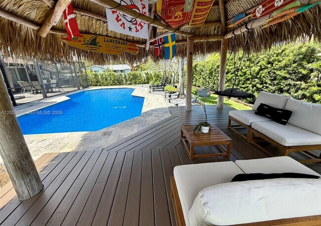 Building Photo - 5704 SW 116th Ave