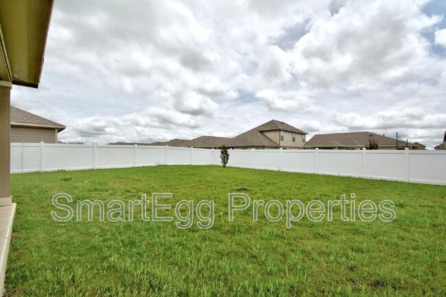 Building Photo - 18313 Cuyahoga Dr