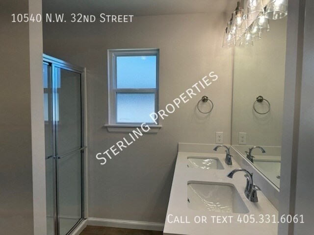 Building Photo - 10540 NW 32nd St