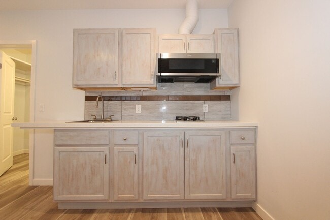 Building Photo - Charming Studio unit located in Mira Mesa available for rent NOW
