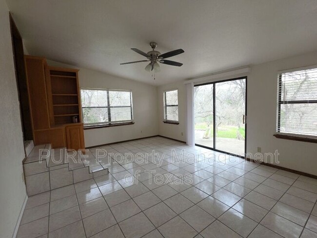 Building Photo - 12709 Burson Dr