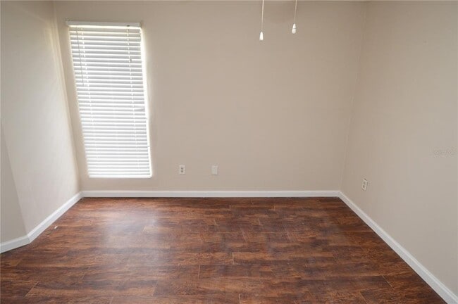 Building Photo - 8756 Mallard Reserve Dr