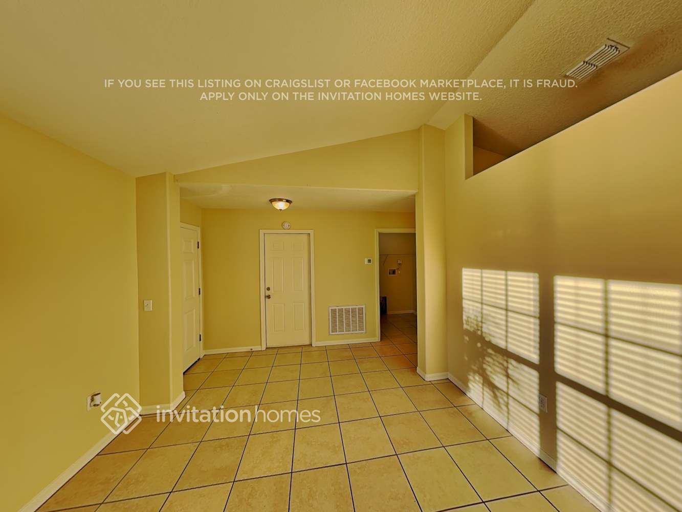 Building Photo - 2797 Benrock Terrace