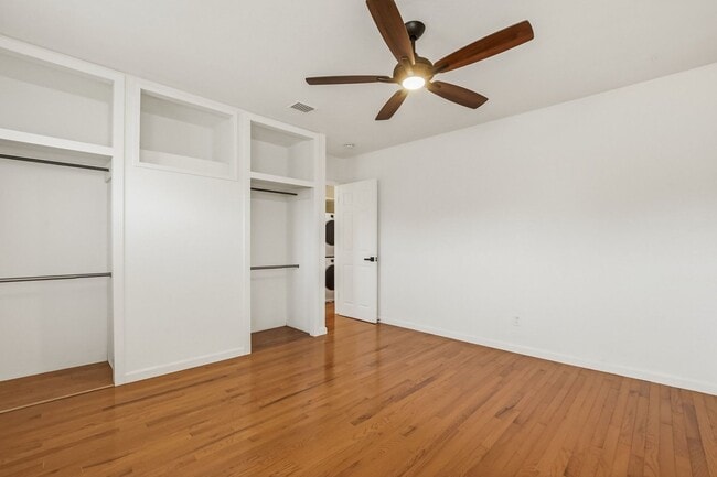 Building Photo - Dwight Street Cottages