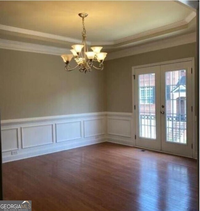 Building Photo - 12820 Doe Dr