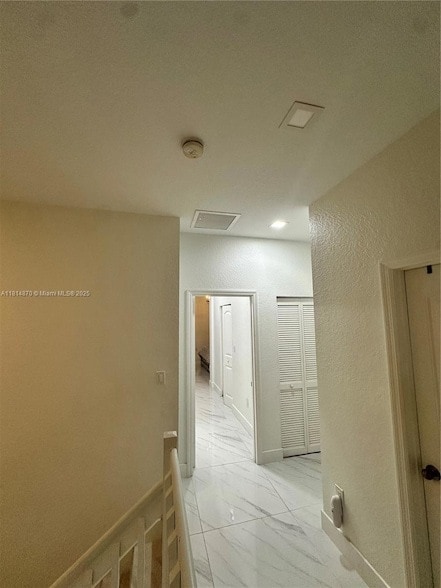 Building Photo - 758 NE 34th Ave