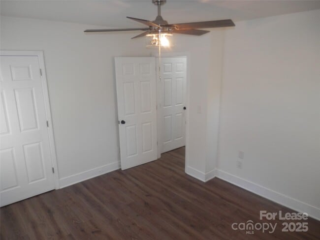 Building Photo - 1712 Washington Ave