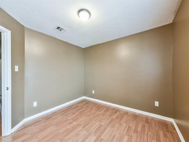 Building Photo - 19610 Perth Meadows Ct