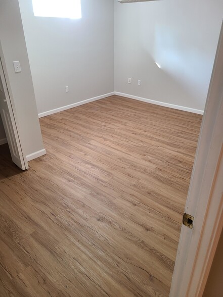 Building Photo - 12 Farrington Ave