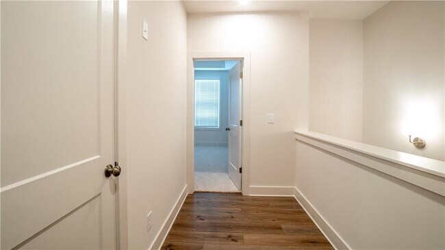 Building Photo - 1394 Cozy Cir SE